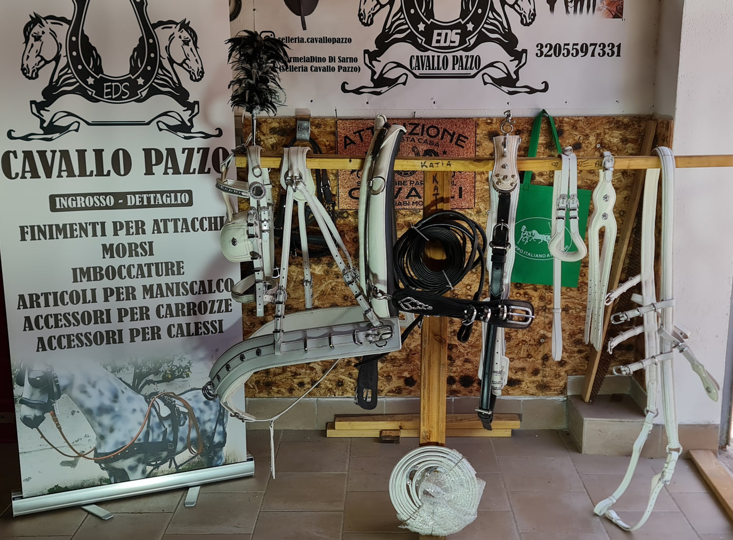 FINIMENTO SINGOLO IN CUOIO BIANCO LUCIDO