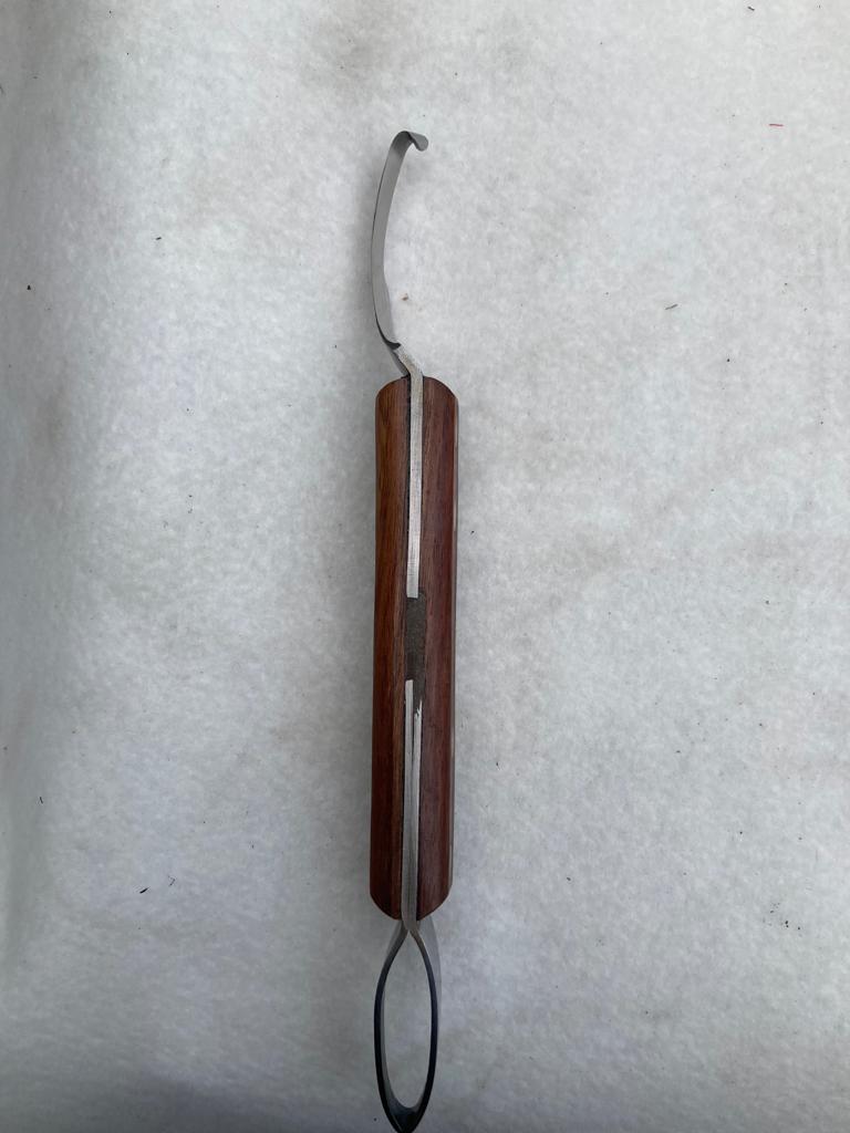 Coltello 2 in 1 PER ZOCCOLI