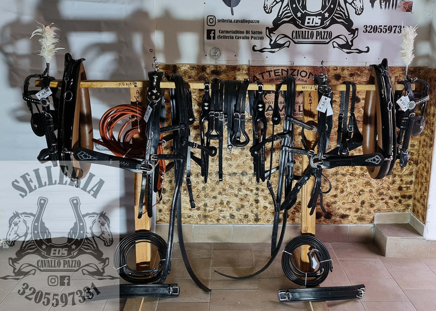 FINIMENTO PARIGLIA NERO LUCIDO/ ACCESSORI OTTONE RITAGLIATI