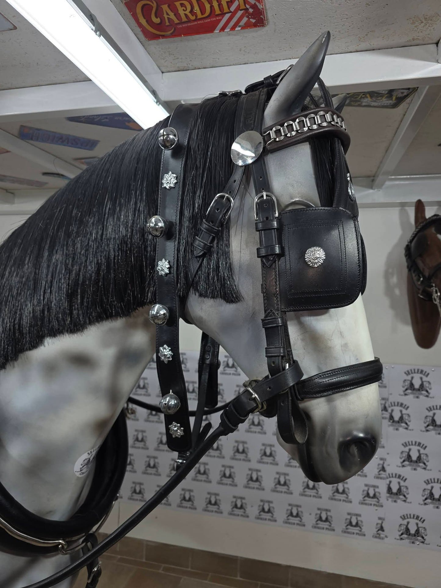 FINIMENTO in cuoio ( in promo)