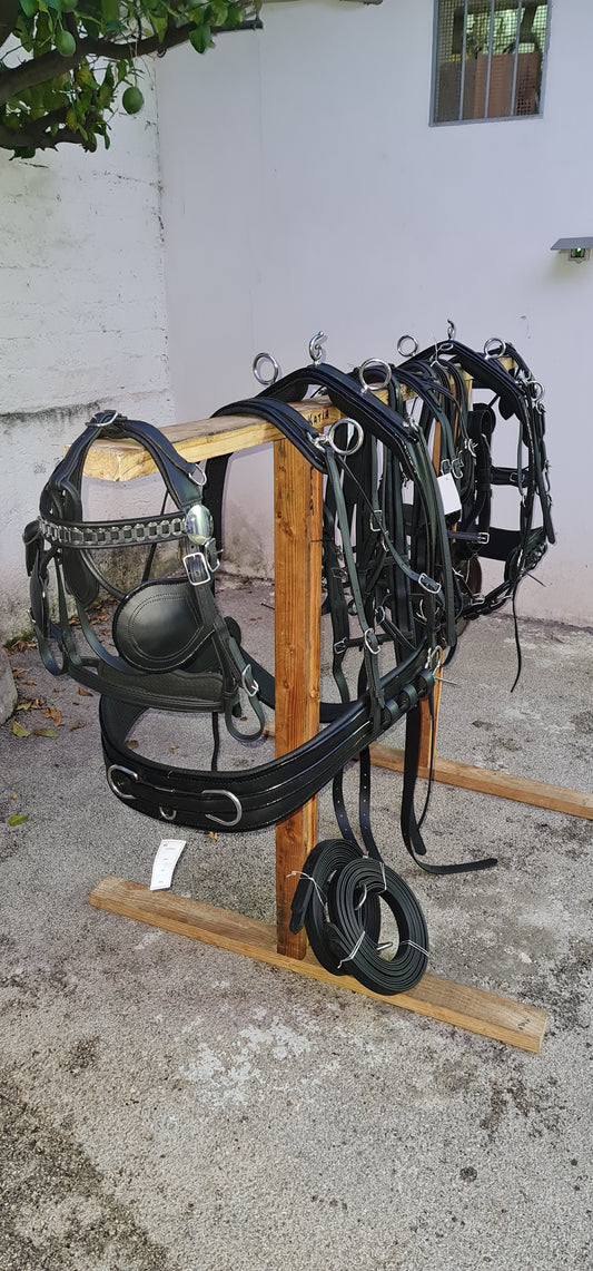 FINIMENTO PARIGLIA IN NERO CON BORDI LUCIDI