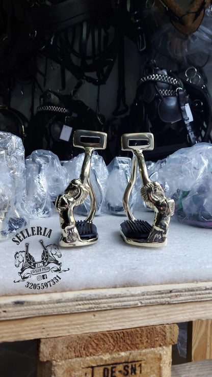 STAFFE  CON CAVALLO RAMPANTE