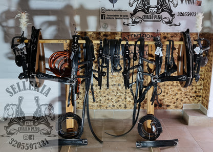FINIMENTO PARIGLIA NERO LUCIDO/ ACCESSORI OTTONE RITAGLIATI