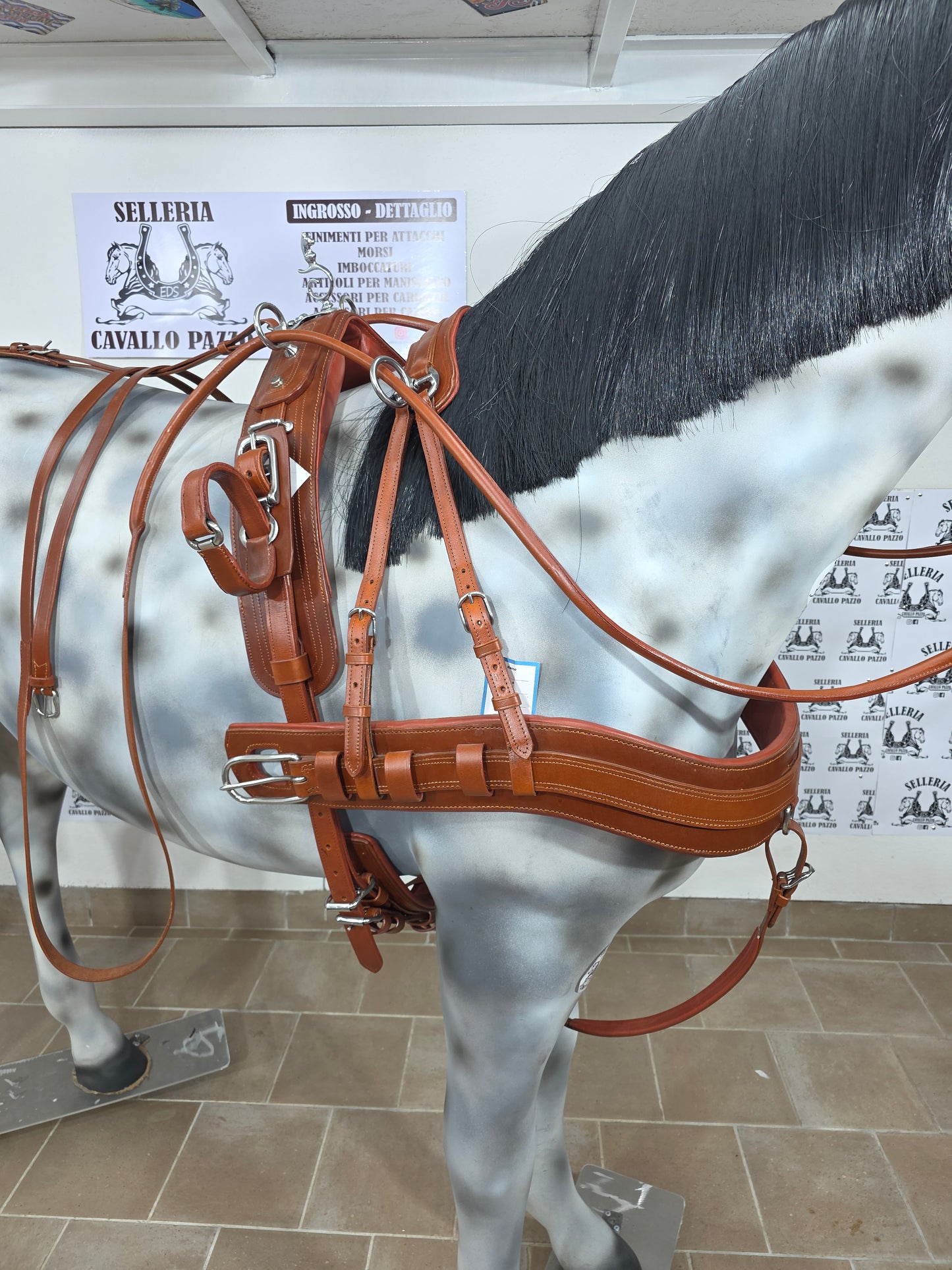 FINIMENTO SINGOLO O PARIGLIA  IN CUOIO MARRONE NATURALE