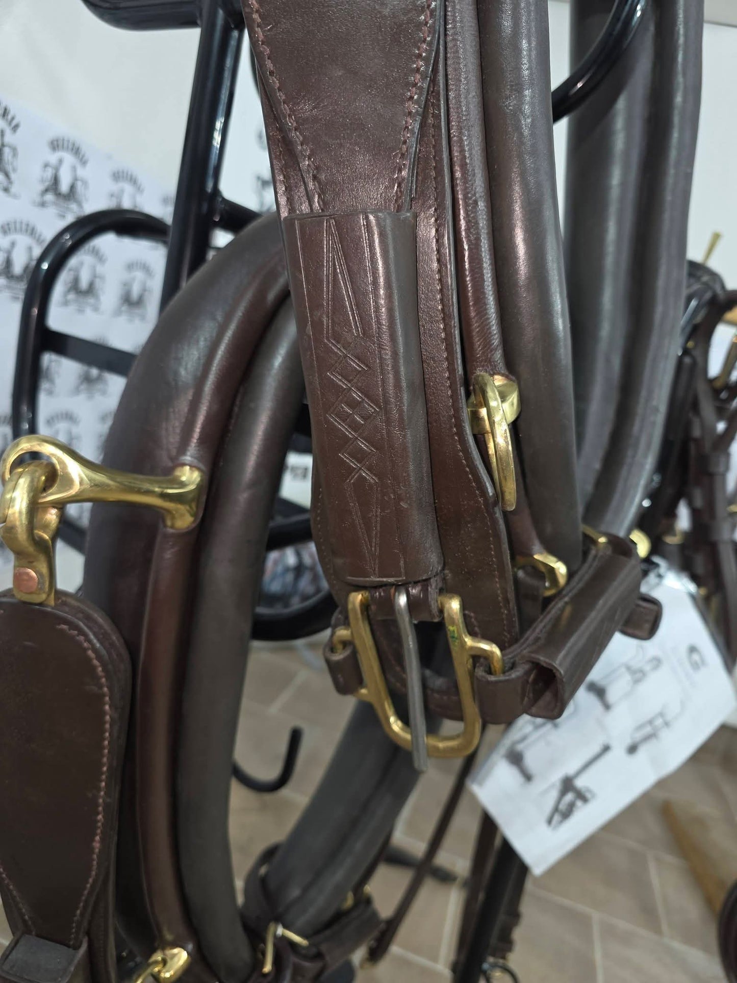 FINIMENTO PARIGLIA MARRONE TESTA DI MORO /OTTONE