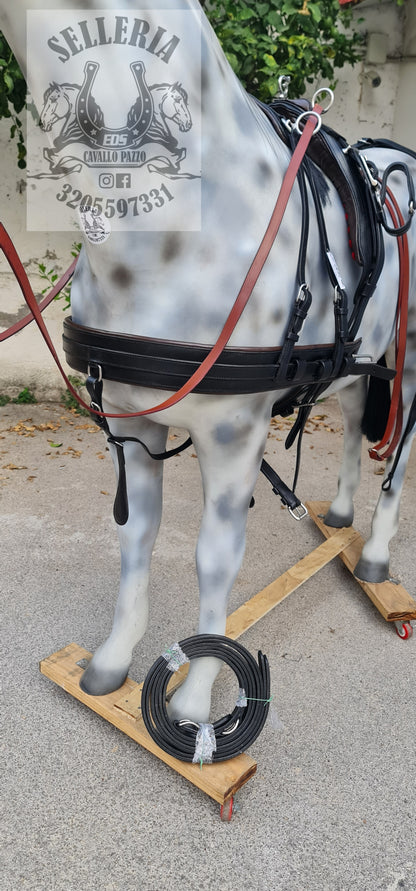 FINIMENTO SINGOLO IN CUOIO ESTERNO NERO INTERNO MARRONE
