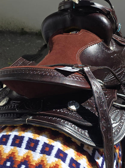 Sella western in cuoio inciso marrone scuro