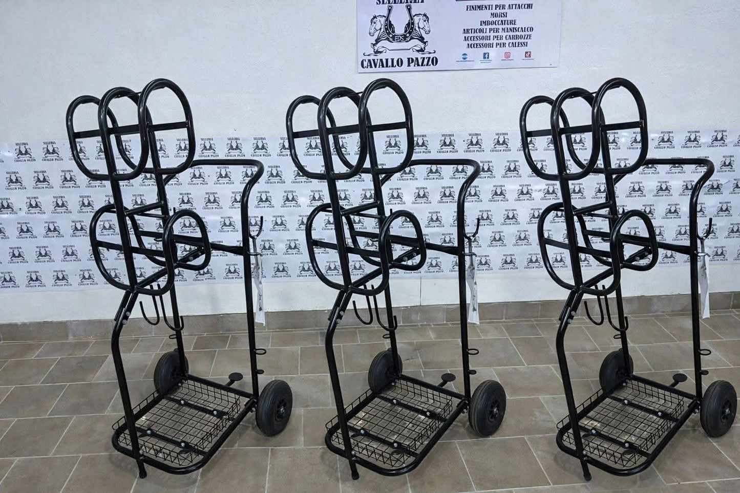 Carrello porta FiNIMENTi