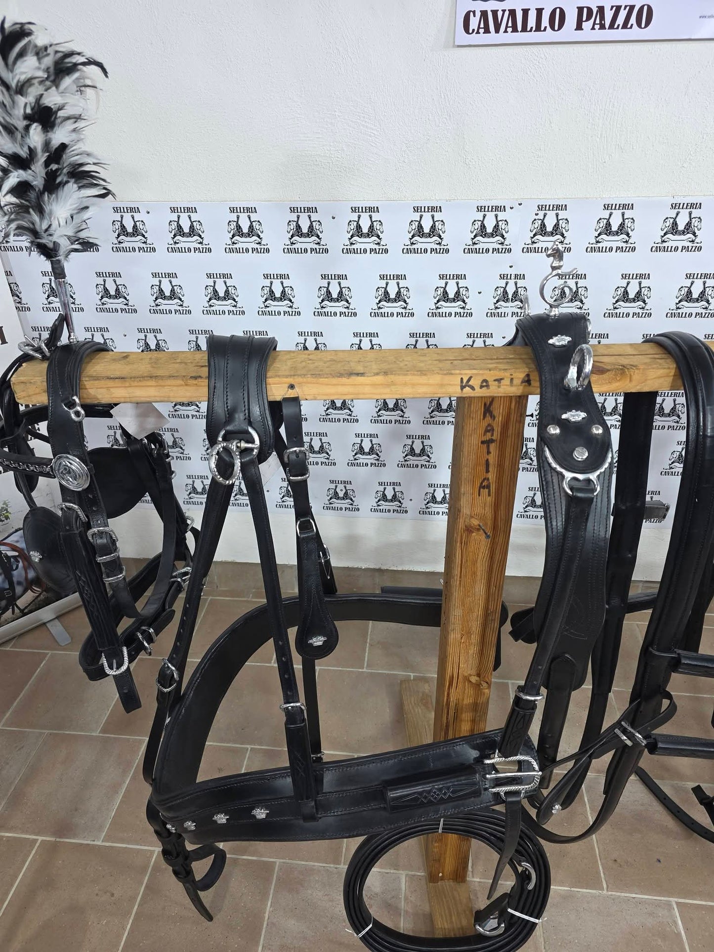 FINIMENTO PARIGLIA IN CUOIO LAVORATO