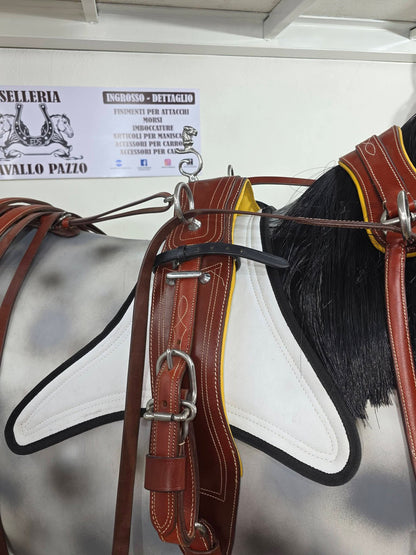 FINIMENTO COMPLETO SINGOLO IN CUOIO COGNAC.PARTICOLARE