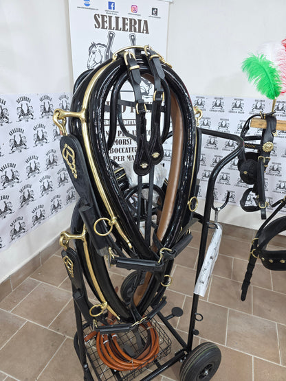 FINIMENTO  IN CUOIO LUCIDO PARTICOLARE E LAVORATO CON PASSANTE UNICO IN CUOIO INCISO / ottone