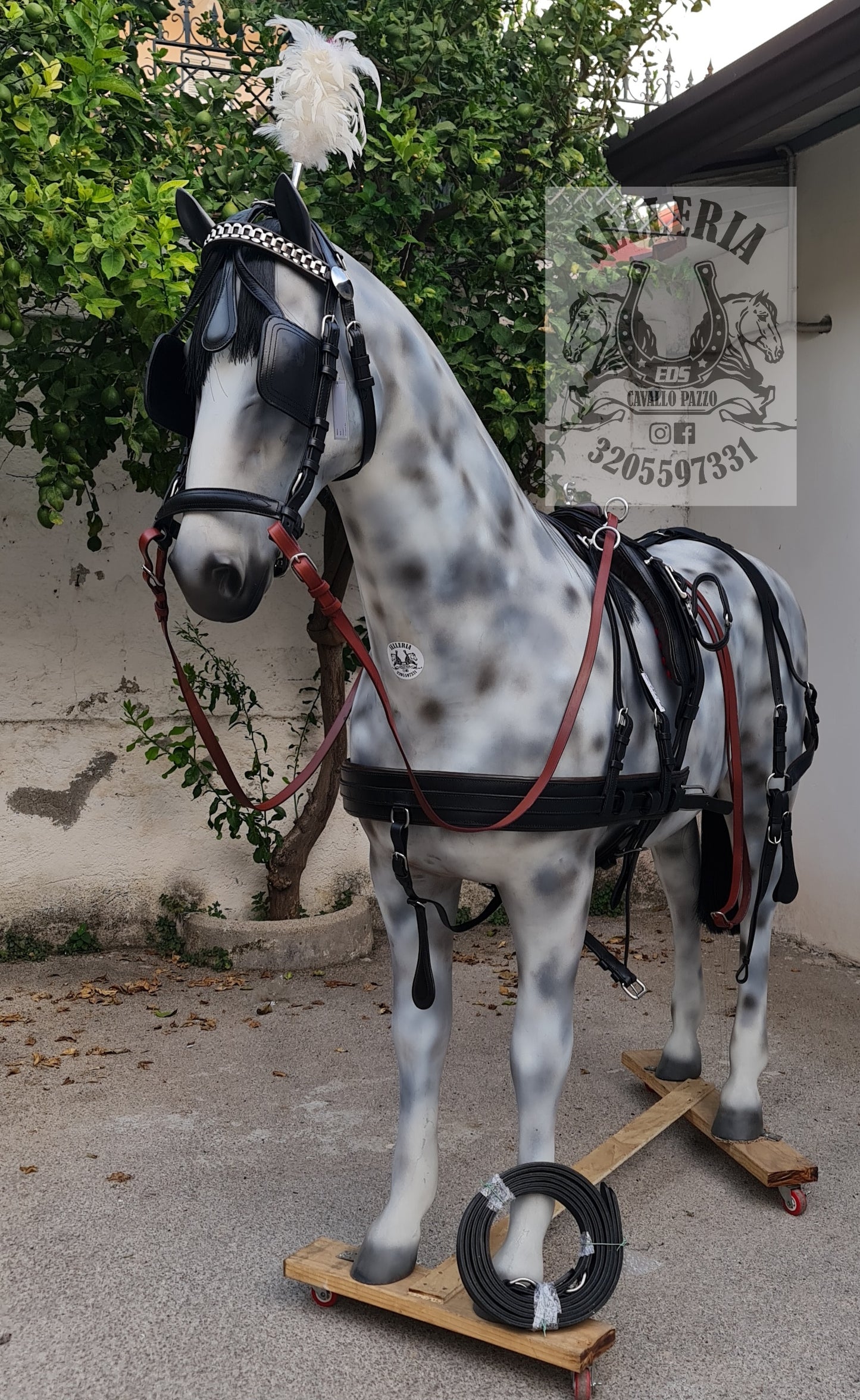 FINIMENTO SINGOLO IN CUOIO ESTERNO NERO INTERNO MARRONE