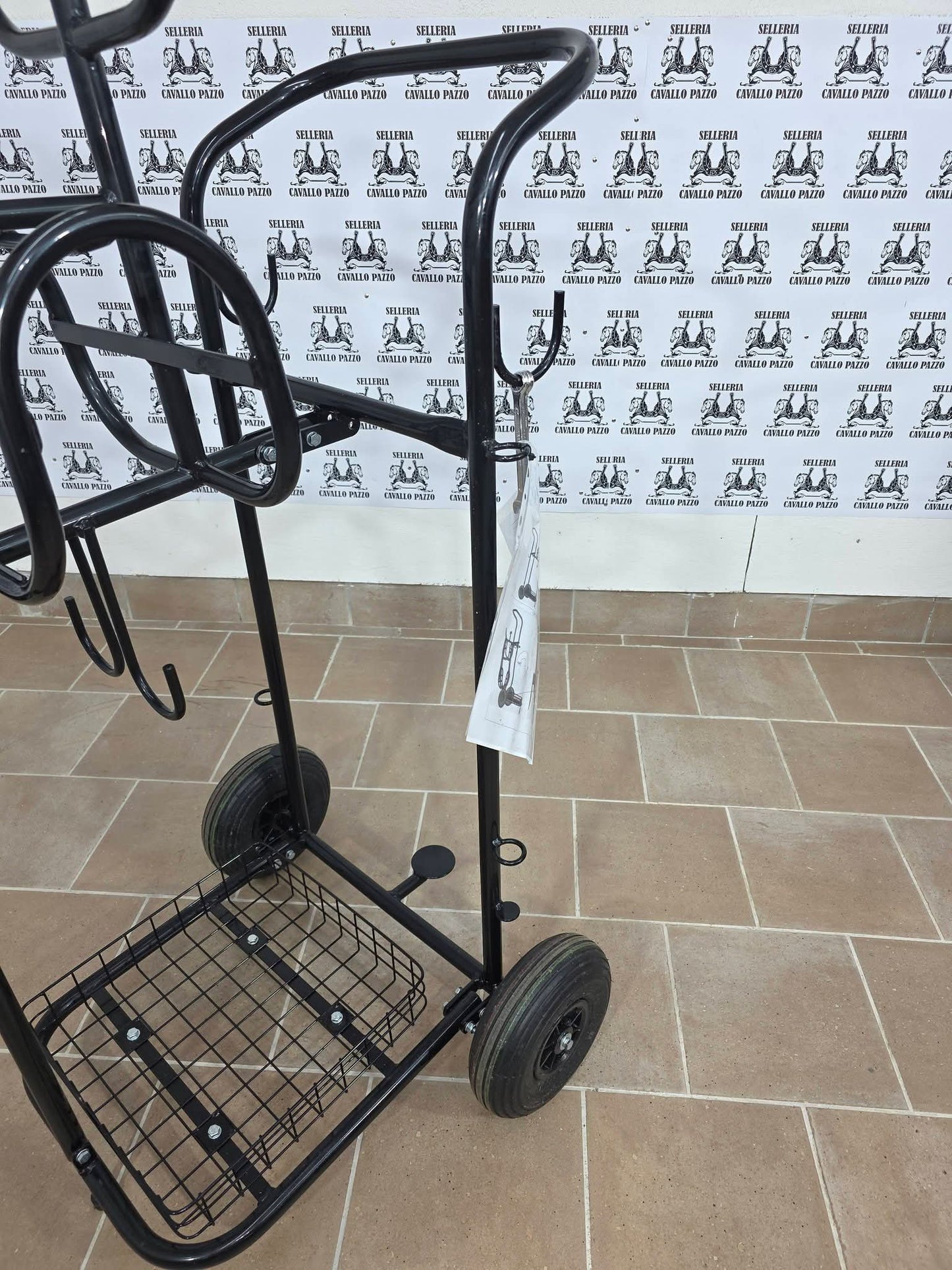 Carrello porta FiNIMENTi