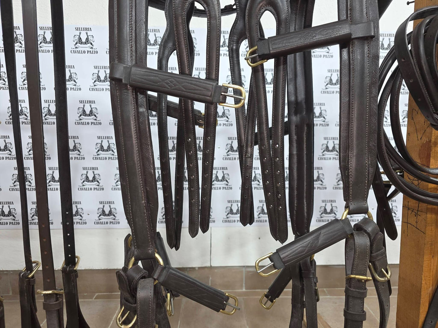 FINIMENTO PARIGLIA MARRONE TESTA DI MORO /OTTONE