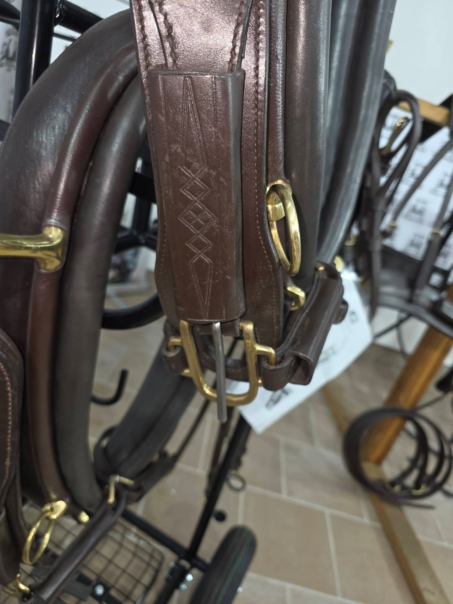 FINIMENTO PARIGLIA MARRONE TESTA DI MORO /OTTONE