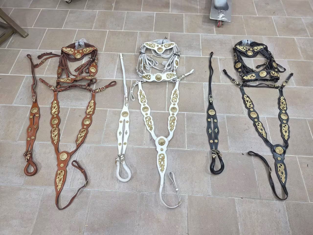 SET COMPLETO BAROCCO PARTICOLARI