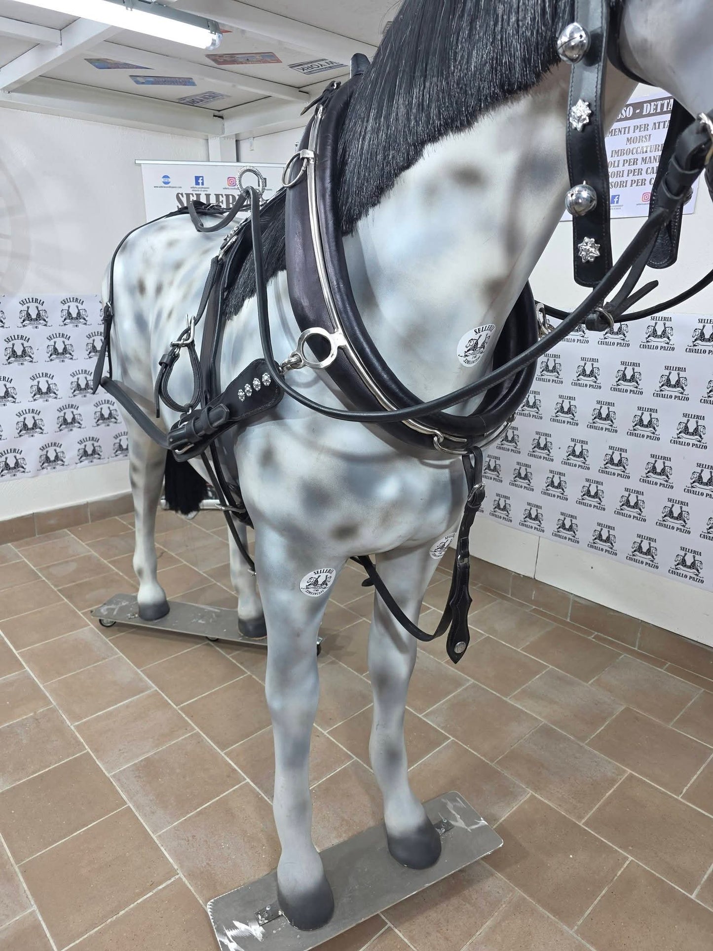 FINIMENTO in cuoio ( in promo)